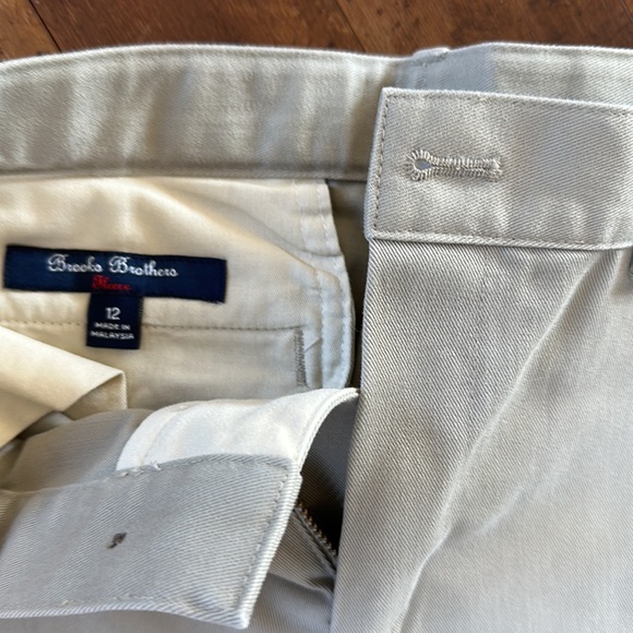 Brooks Brothers Khaki shorts - pair - size 12 - NWOT - Picture 6 of 9